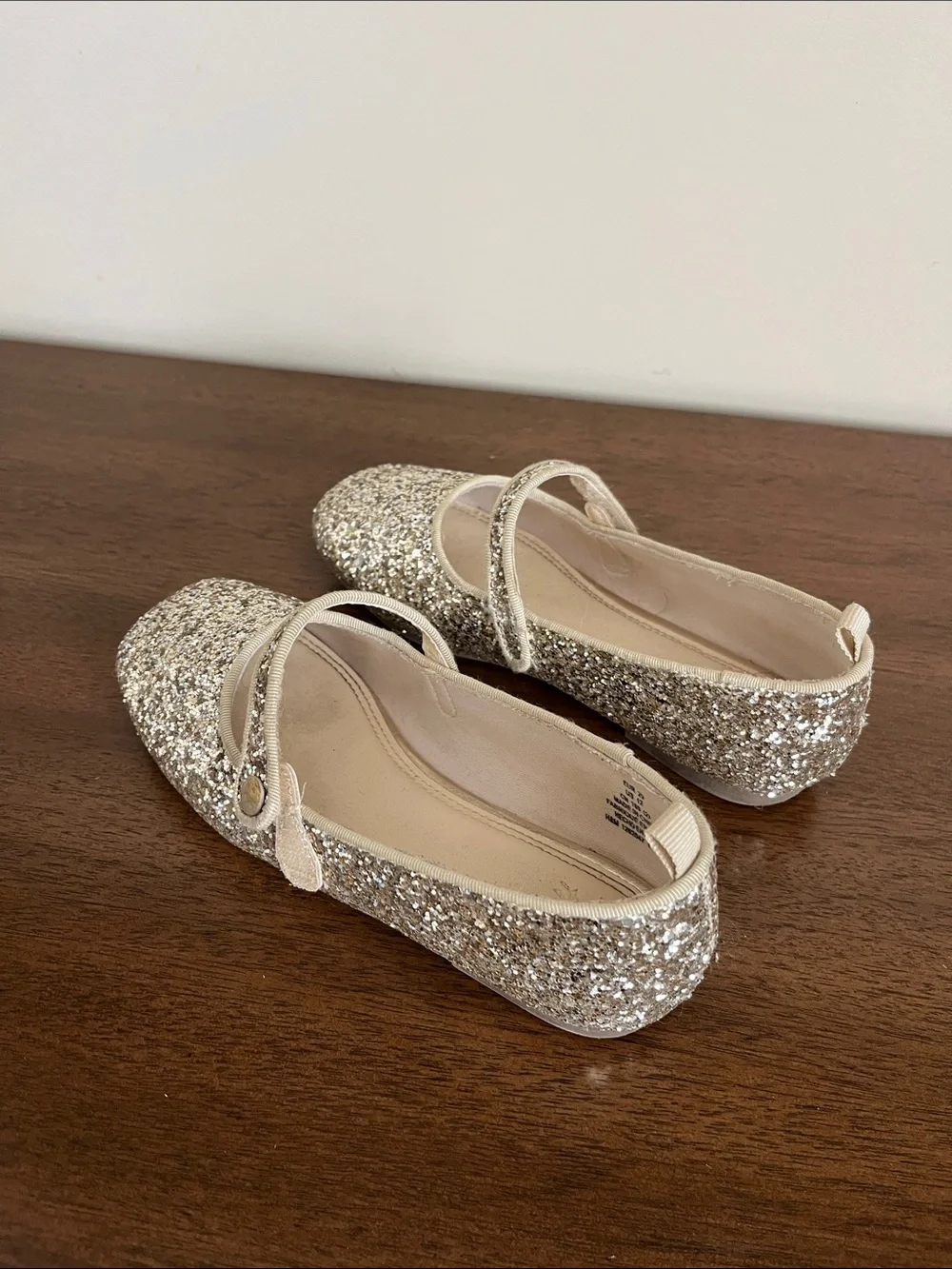 H&M Kids Glitter Mary Jane Shoes in Gold